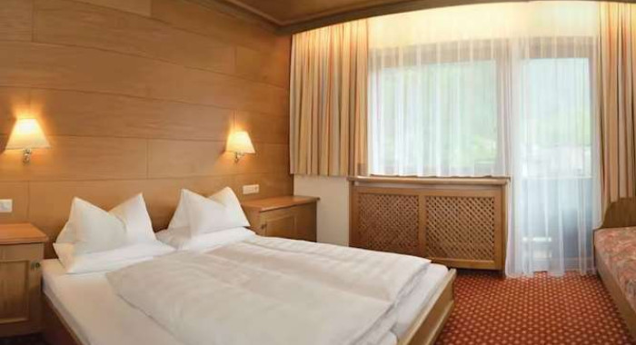 Hotel Strolz, Mayrhofen ski chalet, image 5